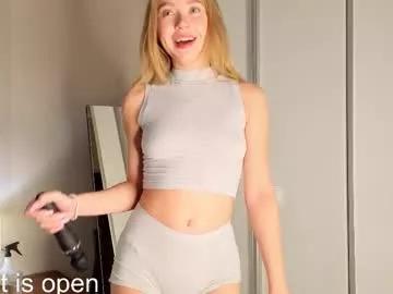 Photos of elina_wilgauch from Chaturbate is Group