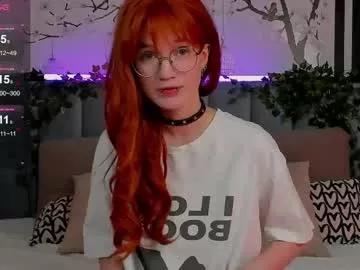 Photos of kiki_blue_eyes from Chaturbate is Freechat