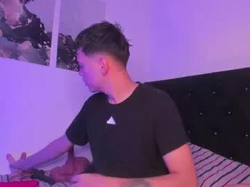Photos of tommy_steelee from Chaturbate is Freechat