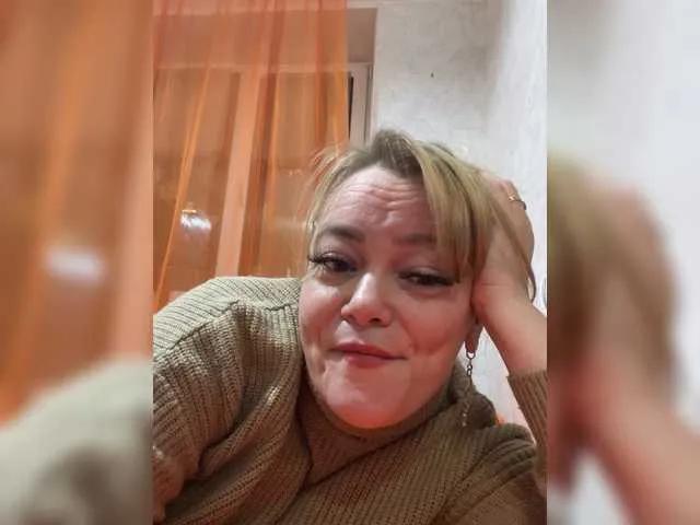 -favoriteblonde- — Freechat on BongaCams