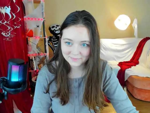 AlluringLookk on BongaCams 