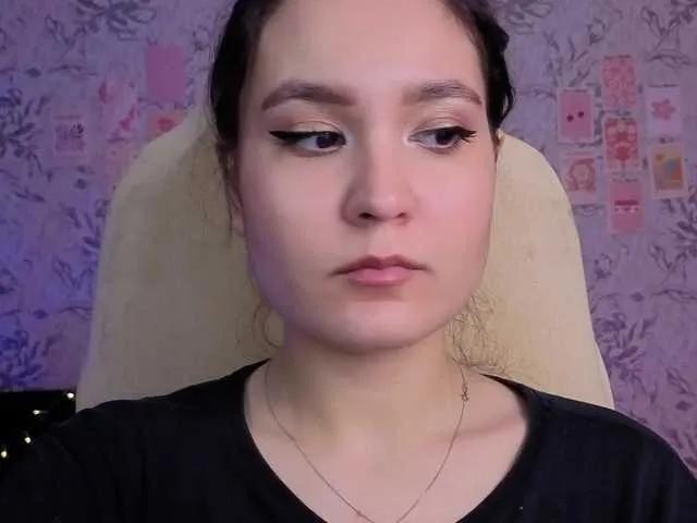 annie-fleur on BongaCams 