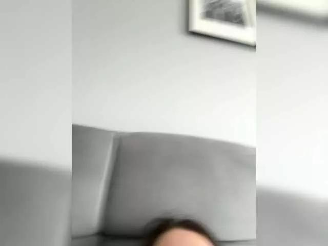 babyymommyanddadyy on BongaCams 