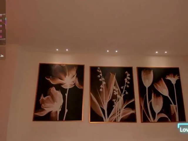 CarlaSmith — I love it when they support me, that means they like my show and get horny with my body.