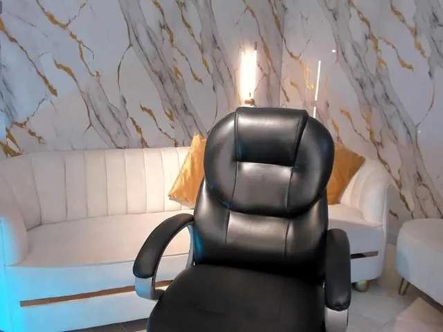 DannaCruz — Big dicks and big tips.
Long vibrations
Fuck my pussy everyday.