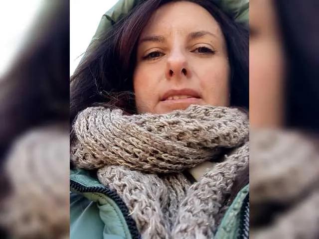 Erine9900 — Freechat on BongaCams