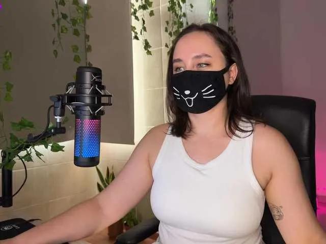 GummyPeach on BongaCams 