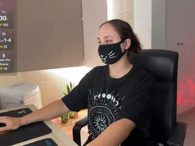 GummyPeach on BongaCams 