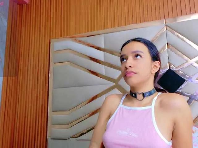 indianbeautiful on BongaCams