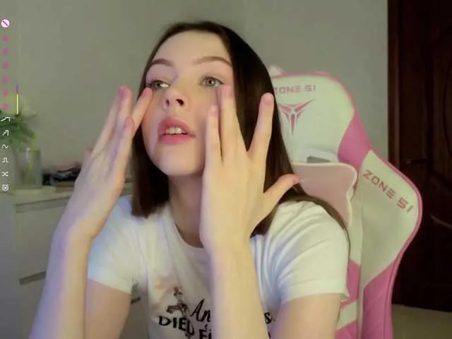 KallieTanney on BongaCams