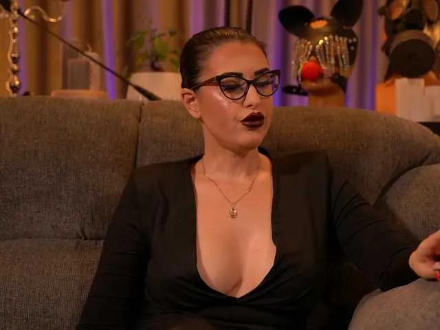 KellyKent — I adore those who come to me with open minds and honest hearts, ready to explore their desires. Respectful interactions are what I treasure most. Whether it's through a playful exchange or a deep dive into your darkest desires, our connection is the...