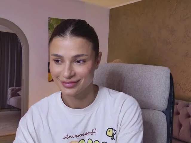 LennaGodess on BongaCams 