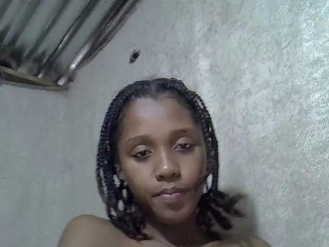 Lillteblackgirl on BongaCams 