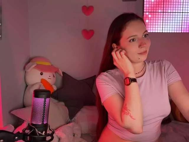 LissaSkarlet on BongaCams 