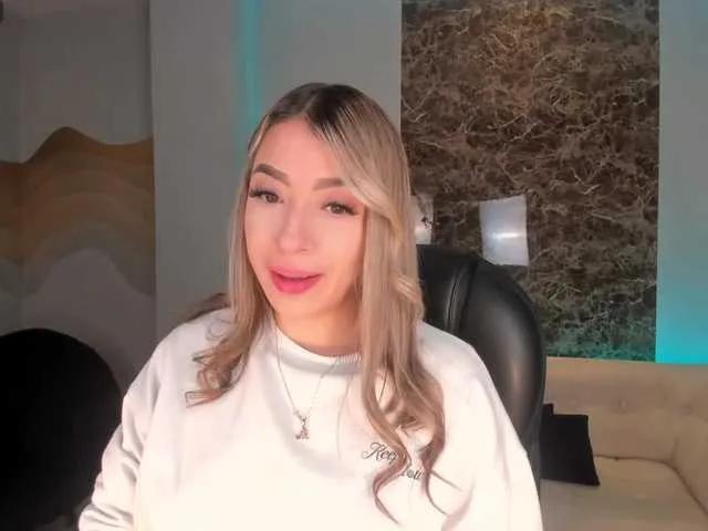 LizzCooper on BongaCams