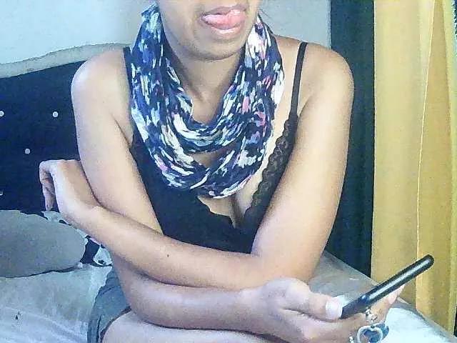 Mimie586 on BongaCams 