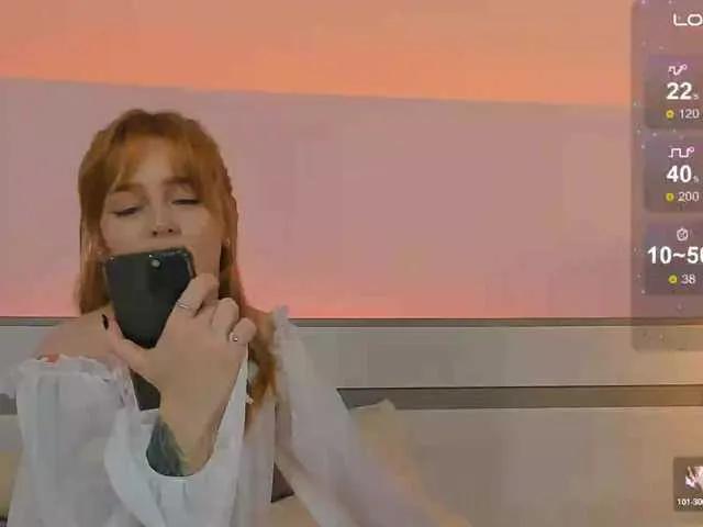 MissRedFox on BongaCams 