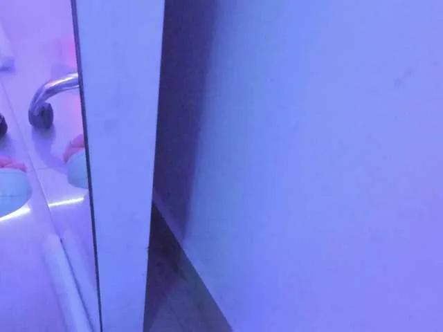 peyton-wat — me den toques por tocar mi coo y mis nalgas