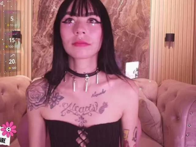 Sabrinaa1 on BongaCams