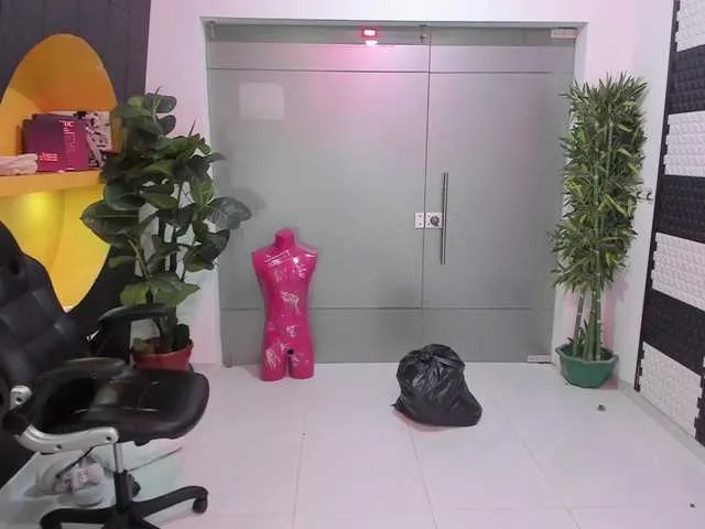 SamantaKane on BongaCams