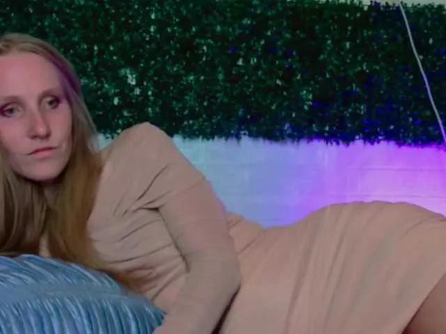 Sccarlets on BongaCams 