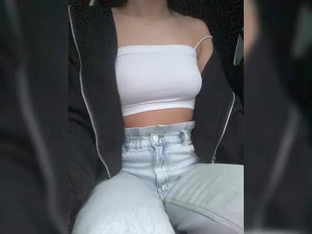 Sweet775 on BongaCams 