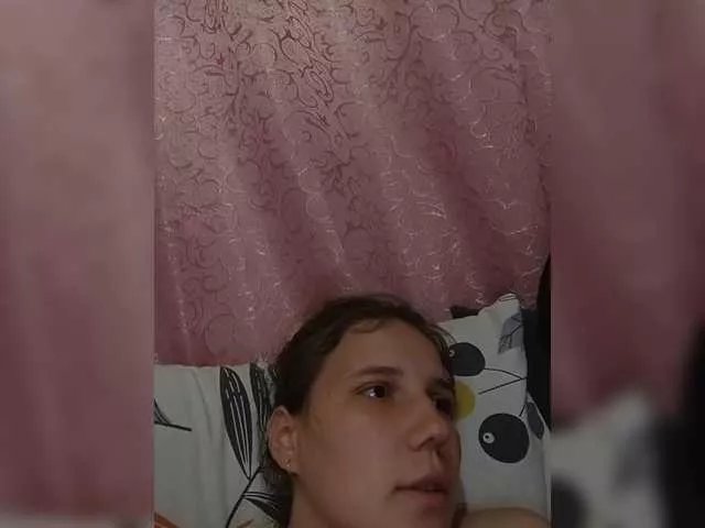 UAlinas2003 on BongaCams