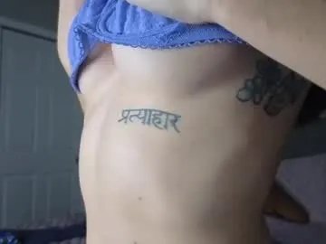 bambifarrina on Chaturbate 