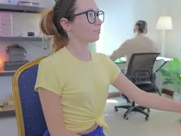 ellcrys on Chaturbate