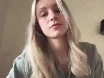 fflloowweerr on Chaturbate 