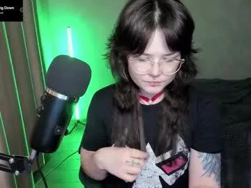 hell_hotline on Chaturbate 