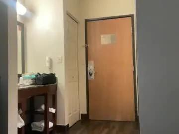 hottiewithabody101 on Chaturbate 