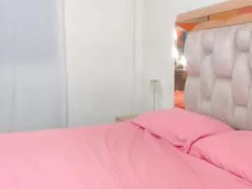 lolaperrys on Chaturbate 