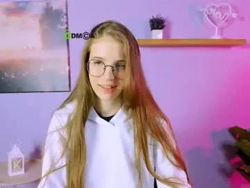 lulu_fly_ on Chaturbate 