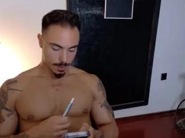 master_lukass — Master_Lukass room - #alpha #muscle #findom #dom #tattoos #muscular [700 tokens remaining]