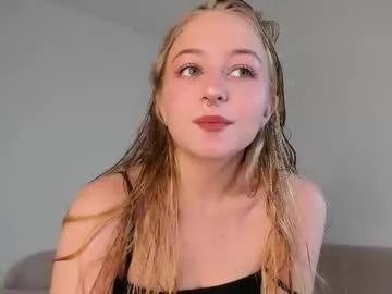 mia_meows — Hot blond teen squirts and slaps her big ass! Privates are open, Fav patterns: 15, 111, 777 // GOAL: wake up buzz [15 tokens left] #young #feet #smoke #bbc #18