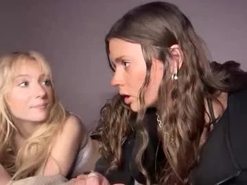 miamoorexo on Chaturbate