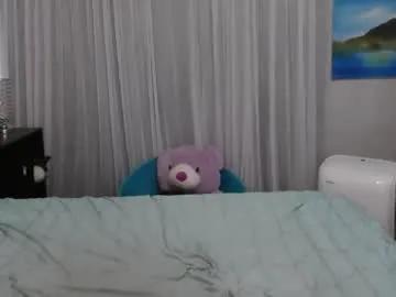 missyinpinkk on Chaturbate 