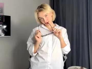 paztumminello — Goal - Naughty smile dripping sweetness My name is Lola #squirt #18 #shy #teen #lovense [15 tokens remaining]