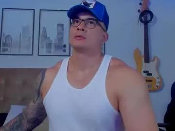 sean_carrera69 — GOAL: Cum time [1800 tokens remaining] Welcome guys! #slave #latino #cum #muscle #edge