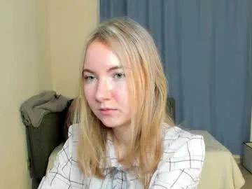 yuricazel — hello everyone, i'm Alesia, my goal for today: i will tease you with my legs #new #18 #shy #blonde #young [0 tokens remaining]
