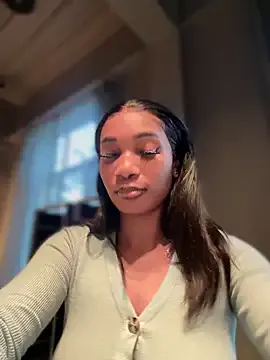 ___Nessa on StripChat