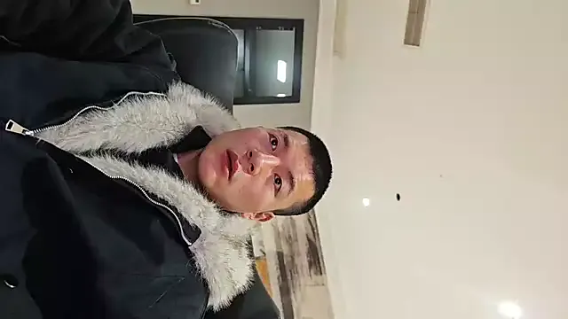 AAASuck on StripChat