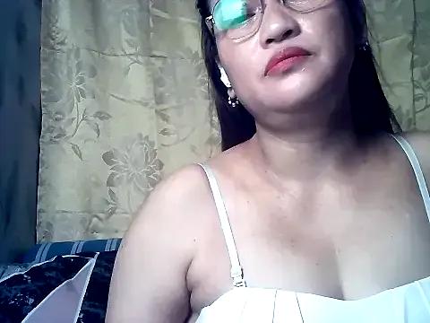 Amazing_Angel22 on StripChat 