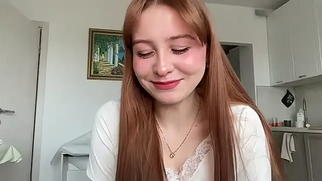 Amy_Bronson — heart with hands