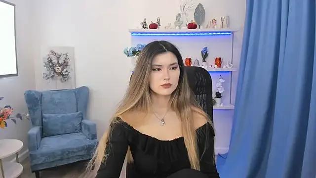 AnneTLi on StripChat 