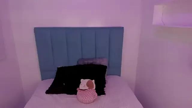 Anniie__Evans on StripChat 