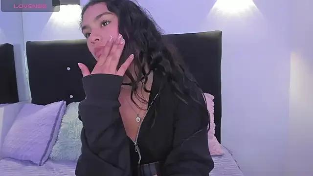 Anniie__Evans on StripChat 