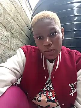 Broan_me — Fingering pussv in dodgy