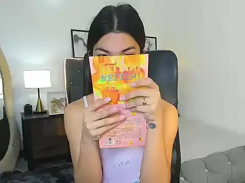 CassieSommereux on StripChat 